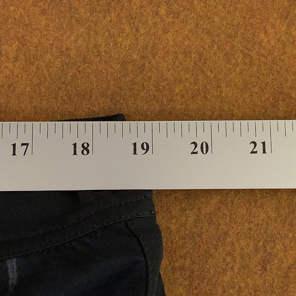 The North Face Mens 35 Inseam 10